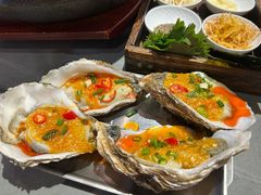 -围炉肉舍•炭烤活鳗•丹东海鲜烤肉(步行街店)