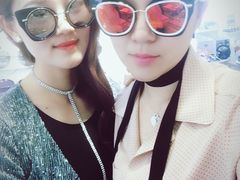 -目艮眼镜SHOWROOM(品牌集合店)