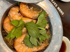 -Chom Cafe and Restaurant