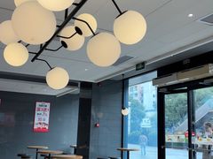 -肯德基(叠彩店)