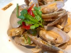 -港丽餐厅(高德置地店)