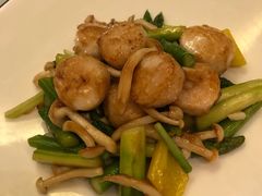 -尚一汤·粤菜海鲜(环球港店)