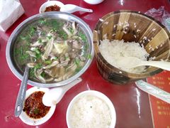 -谢老五跷脚牛肉·非遗传承店