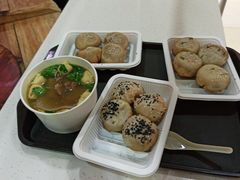-小杨生煎(南京东路食品一店)