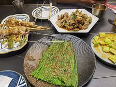 -许哥东北烧烤·铁丳烤串·宫后夹肉(繁花中心店)