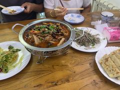 -溢心园香河肉饼总店