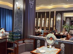 -哈啾嗨·新概念蒙餐(红星新城店)