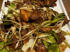 香茅草炒鸡肉-金孔雀德宏傣味餐馆(魏公村店)