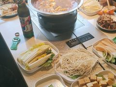 -驭羊大爷烤羊腿·羊蝎子火锅(玉凤路总店)