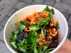 -黑色经典臭豆腐·湖南特产(步行街店)