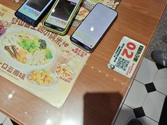 -太子浓心·港式猛火小锅米线(探十里店)