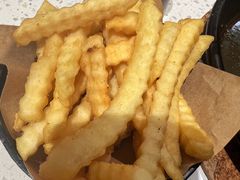 -必胜客(璞丽中心店)
