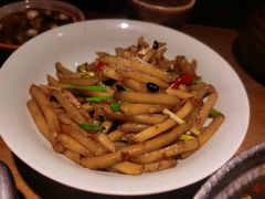 -吃饭皇帝大土家民族菜(正大广场店)