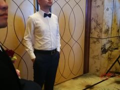 -上海漕河泾万丽酒店