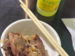 -烤肉小伙烤肉店