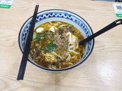 -蒙自源米线大王(江南西路店)