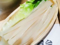 火锅粉-独食火锅·半米屋台(望平街店)