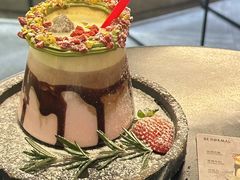 花环-BE NORMAL CAFE(霞溪路店)
