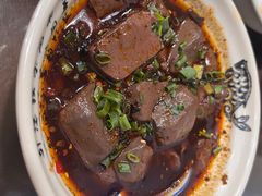 -杨三娘跷脚牛肉(羊子山西路店)