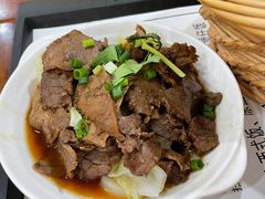 卤牛肉-其灵紫砂煲仔饭(富莲大厦店)