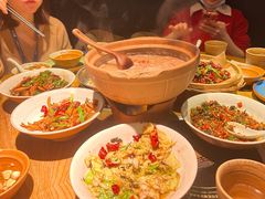 -吃饭皇帝大土家民族菜(正大广场店)