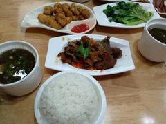 -贯一台湾牛肉面(八一七中路店)