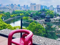 -包整·丝娃娃(甲秀楼景观店)
