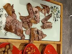 -有红鸡毛店·川菜(建设路店)