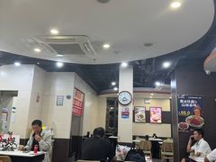 -李先生牛肉面大王(北京站售票厅餐厅)