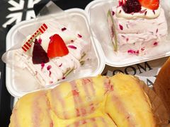 -HOT CRUSH趁热集合·现烤面包(上海环球港店)