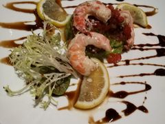 鳌虾牛油果色拉-YUE·6·西式融合餐厅(外滩六号店)