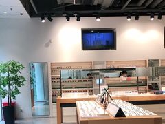 -JINS(上海宏伊国际广场店)