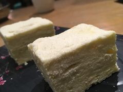 娜帕里勇-大巴扎的姑娘(荣盛时代广场店)