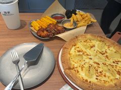 榴莲披萨-魏斯理汉堡(西安沣东吾悦店)