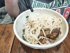 -李先生牛肉面大王(北京站售票厅餐厅)