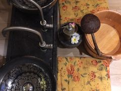 -莲泰式·中式·沐足·精油SPA采耳(天河店)