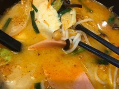 -桥思缘云南过桥米线