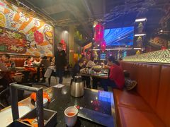 大堂-鸣记脆皮烤鱼·海鲜烤鱼(亿合城店)