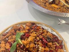 -巴特餐饮6加1音乐餐吧·新疆菜