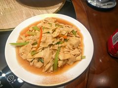 -巧婆婆特色东北菜·铁锅炖
