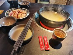 -芸鲜季·云南野生菌餐厅· 云南风物味研社(闵行店)