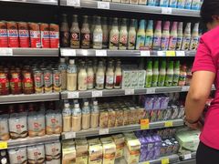 零售区-Ole 面包房(华润万象城店)