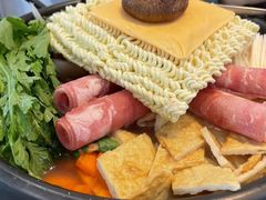 -屋里家延边朝鲜族冷面(梅林3店)