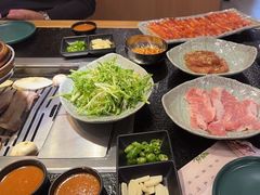 -臻牛烤肉
