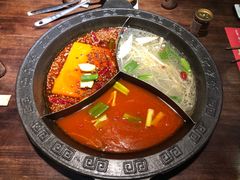 奔驰锅-大话三城重庆火锅(万科天誉店)