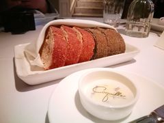 餐前面包-壳里西餐厅Coquille Seafood Bistro(蒙自路店)