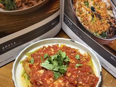 -雀舞云南菜(天津天河城购物中心店)