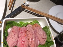 猪脑特别的新鲜-海底捞火锅鲜切牛肉主题店(长寿路店)