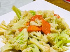 蒜蓉炒菜花-台山第一家兴华黄鳝饭·黄鳝婆(开平店)