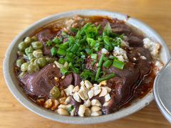 -谢老五跷脚牛肉·非遗传承店